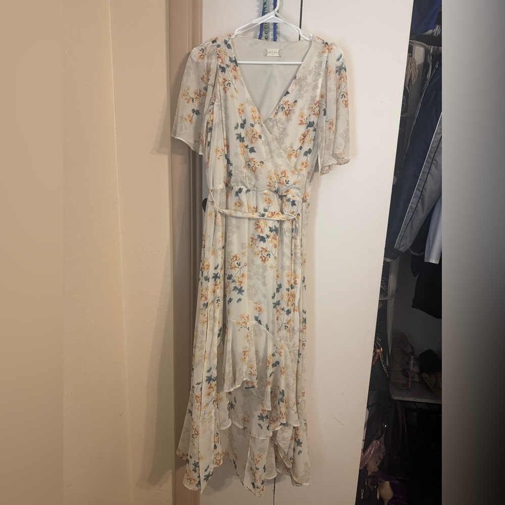 Floral High-Low Midi Dress in Cream and Orange